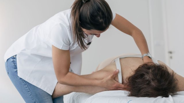 Conflito sub-acromial? O que a fisioterapia pode fazer por si